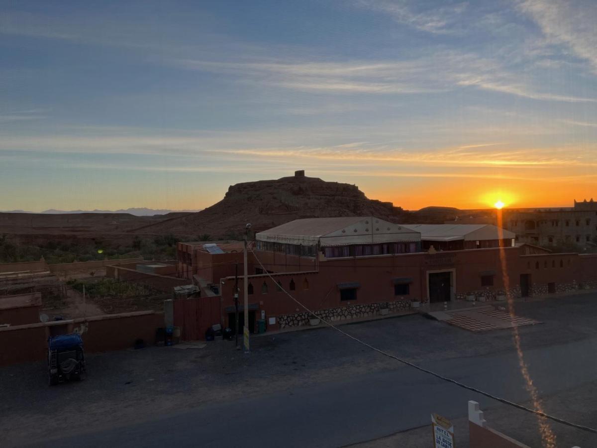 Etoile Filante D Or Hotel Ait Benhaddou Exterior photo